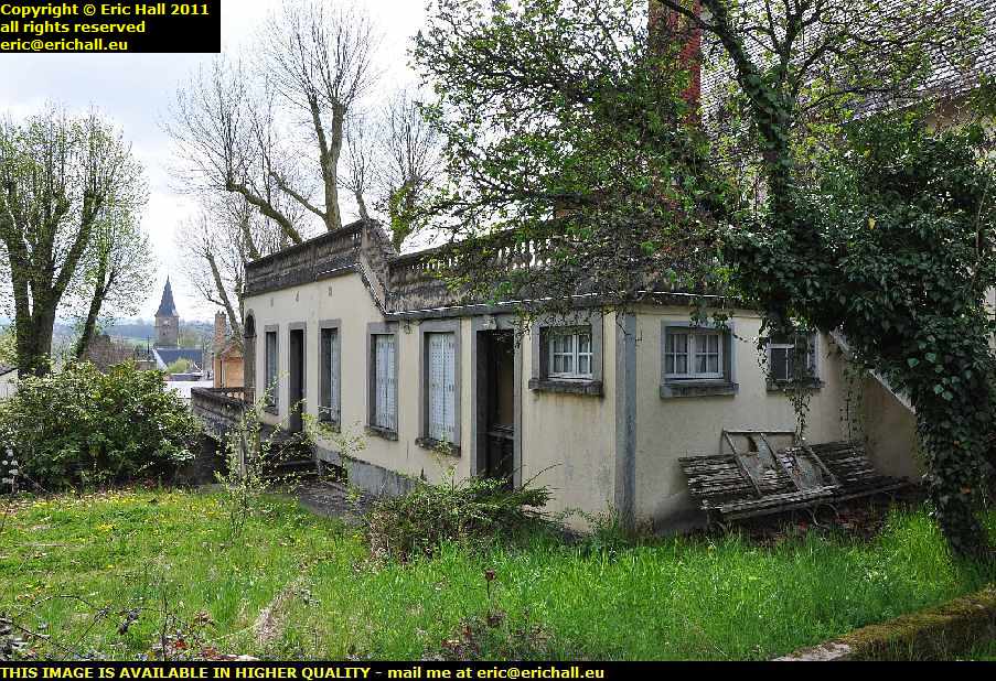 maison ducros maymat rue de la poste pionsat puy de dome france